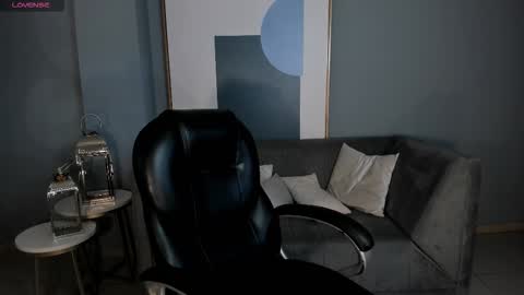 Snapshot of morganhicks chatting on 02.03.26 Morgan Hicks online show from 02.03.26