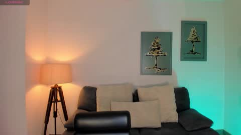 Morgan Hicks online show from 03.08.26