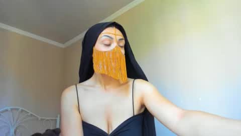 Snapshot of moroccan_diamond_ chatting on 07.11.26 Medina online show from 07.11.26