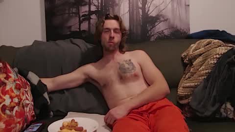 Snapshot of morphasis chatting on 03.12.25 Morphas1s online show from 03.12.25