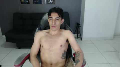 Snapshot of morrison_jimm chatting on 02.17.26 santii online show from 02.17.26