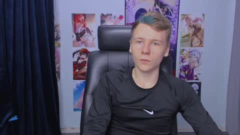 Snapshot of mory_arti chatting on 12.17.24 Welcome here online show from 12.17.24