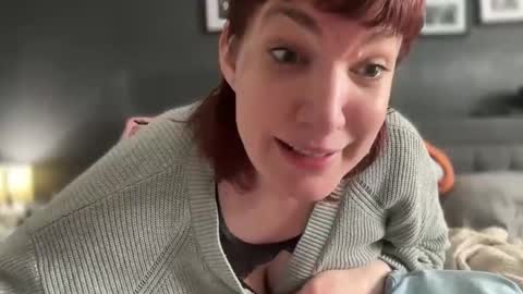 Snapshot of mossy_mommy chatting on 02.12.25 Mossy Mommy online show from 02.12.25