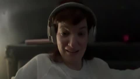 Snapshot of mossy_mommy chatting on 02.16.25 Mossy Mommy online show from 02.16.25