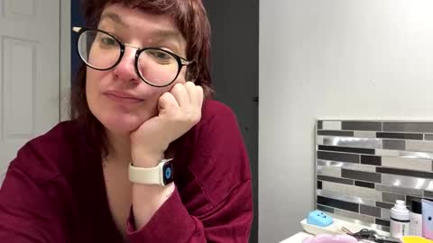 Snapshot of mossy_mommy chatting on 02.17.25 Mossy Mommy online show from 02.17.25