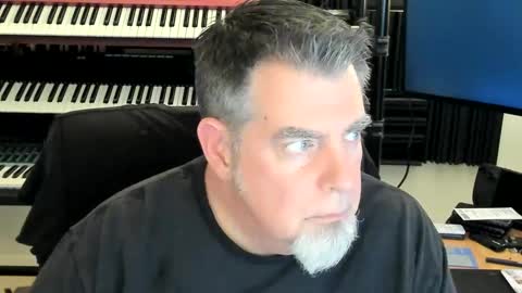 mostly_unbothered online show from 09.13.25