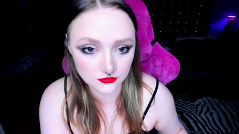 Snapshot of motorkate chatting on 03.02.25 motorkate online show from 03.02.25