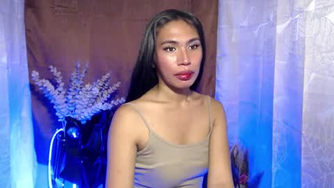 mouiline_rouge69 online show from 02.05.25