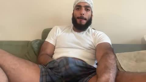 Snapshot of mountaiden chatting on 10.24.25 mountaiden online show from 10.24.25