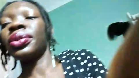 Mouthymiss online show from 03.06.25