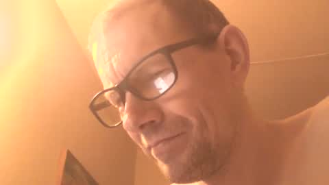 Snapshot of moviem1978 chatting on 01.23.25 Frederik online show from 01.23.25