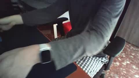 Snapshot of mr0699hotboy chatting on 10.24.25 mr0699hotboy online show from 10.24.25