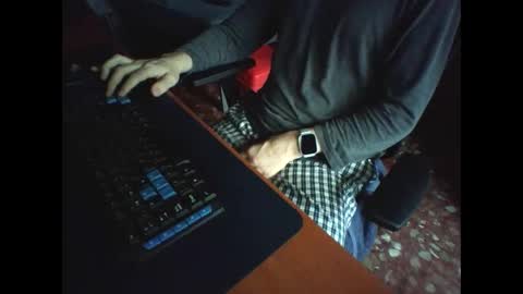 Snapshot of mr0699hotboy chatting on 10.26.25 mr0699hotboy online show from 10.26.25