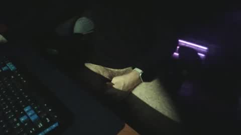 Snapshot of mr0699hotboy chatting on 11.15.25 mr0699hotboy online show from 11.15.25