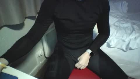 Snapshot of mr0699hotboy chatting on 12.04.25 mr0699hotboy online show from 12.04.25