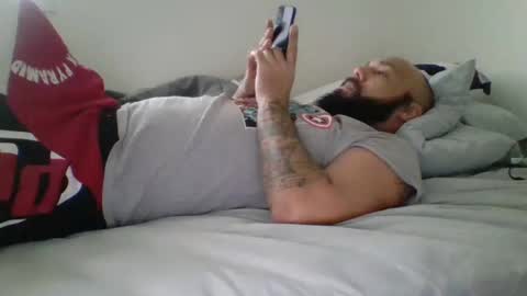 Mr8 online show from 01.04.25