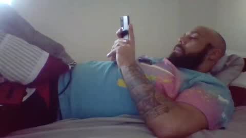 Mr8 online show from 01.17.25