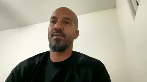 Snapshot of mr___good chatting on 02.24.25 Mr. Good and Ms. Plenty online show from 02.24.25