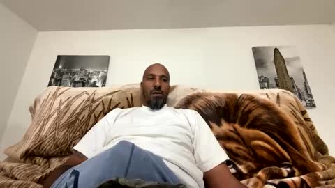 Snapshot of mr___good chatting on 02.25.25 Mr. Good and Ms. Plenty online show from 02.25.25