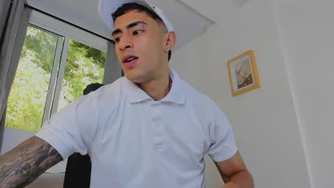    online show from 04.10.26