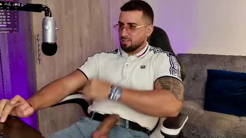 Snapshot of mr_david_cox chatting on 02.27.25 David online show from 02.27.25