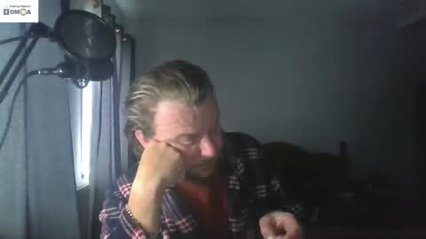 mr_i_ online show from 10.29.25