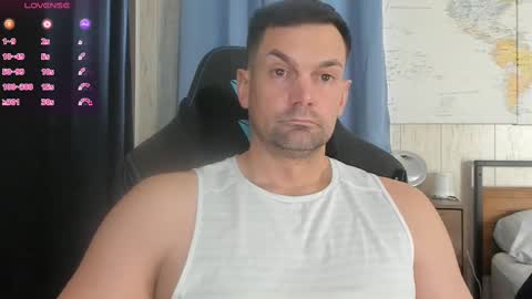 Snapshot of mr_mac69 chatting on 02.11.25 Cam online show from 02.11.25