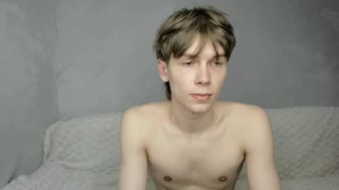 Snapshot of mr_makentoshi chatting on 05.07.26 Makentoshi online show from 05.07.26