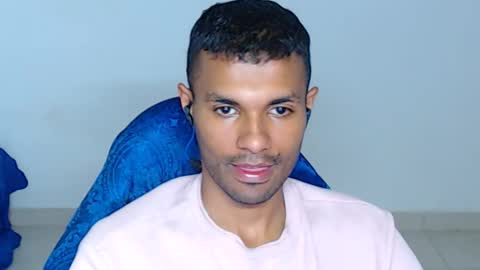 Max online show from 04.17.26