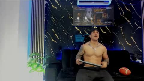 Snapshot of mr_maximo chatting on 02.26.26 mr_maximo online show from 02.26.26