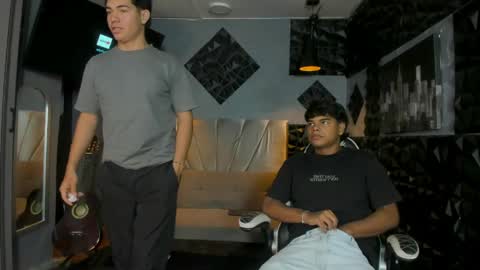 mr_mois online show from 04.04.26