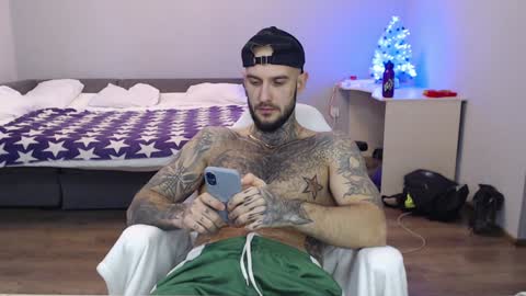 mr_nobody313 online show from 12.08.24