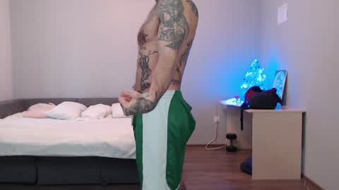 mr_nobody313 online show from 01.21.25