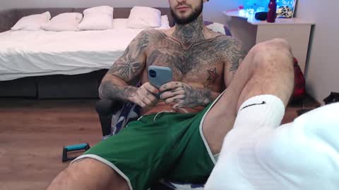 mr_nobody313 online show from 02.05.25