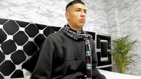 Snapshot of mr_porn_9 chatting on 04.06.26 Mr Porn online show from 04.06.26