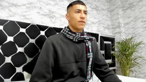 Snapshot of mr_porn_9 chatting on 04.11.26 Mr Porn online show from 04.11.26