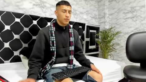 Mr Porn  online show from 06.20.26