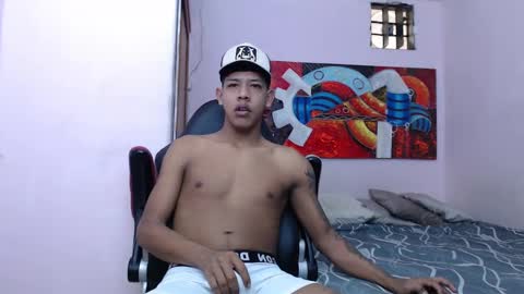 mr_stiven_ online show from 02.11.25