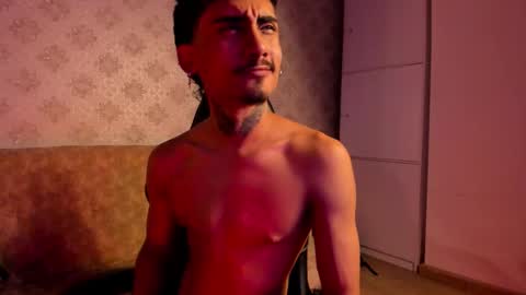 Snapshot of mr_strike chatting on 11.22.25 MR online show from 11.22.25