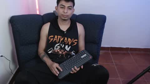 Alpha LATINO online show from 04.15.26