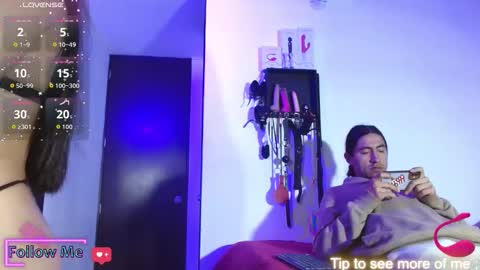 Snapshot of mrandmrs666999 chatting on 10.21.25 Mrandmrs666999 online show from 10.21.25