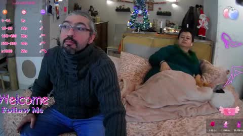 Snapshot of mrandmrsswetness84 chatting on 12.08.24 MrAndMrsSwetness84 online show from 12.08.24