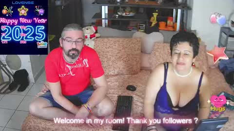 Snapshot of mrandmrsswetness84 chatting on 01.15.25 MrAndMrsSwetness84 online show from 01.15.25