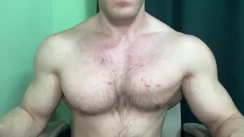 Snapshot of mrbiceps_23 chatting on 12.21.24 Mrbiceps23 online show from 12.21.24