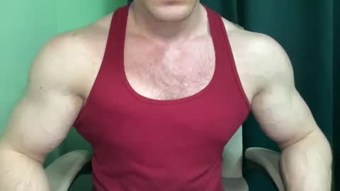 Snapshot of mrbiceps_23 chatting on 02.25.25 Mrbiceps23 online show from 02.25.25