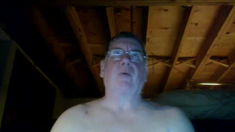 Snapshot of mrblade666 chatting on 01.04.25 mrblade666 online show from 01.04.25
