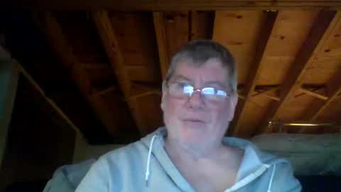 Snapshot of mrblade666 chatting on 01.10.25 mrblade666 online show from 01.10.25