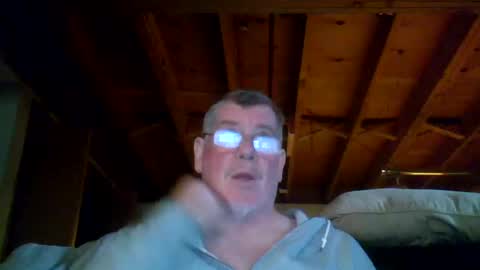 Snapshot of mrblade666 chatting on 09.10.25 mrblade666 online show from 09.10.25