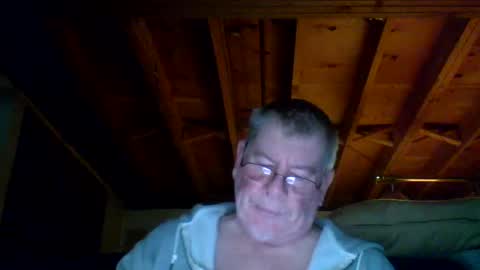 Snapshot of mrblade666 chatting on 09.21.25 mrblade666 online show from 09.21.25