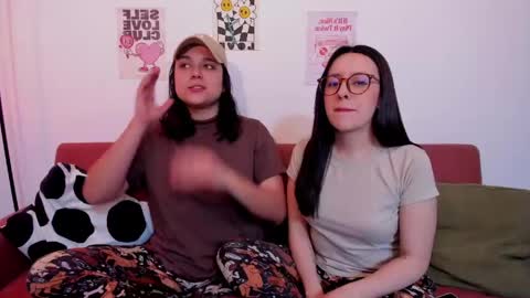 Laura online show from 04.13.26